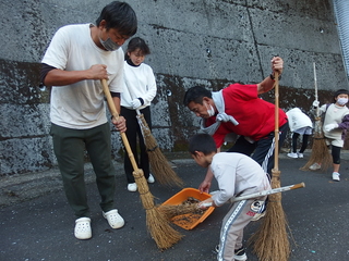 避難路清掃