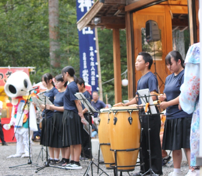 のんのん♪のぼりん♬高く高くひゅるり～